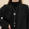 Winter Snowflake Charm Long Chain Sweater Necklace Dainty Cubic Zirconia Snowflake Pendant Necklace Silver Trendy Christmas Jewelry for Women Elegant Y Chain Jewelry