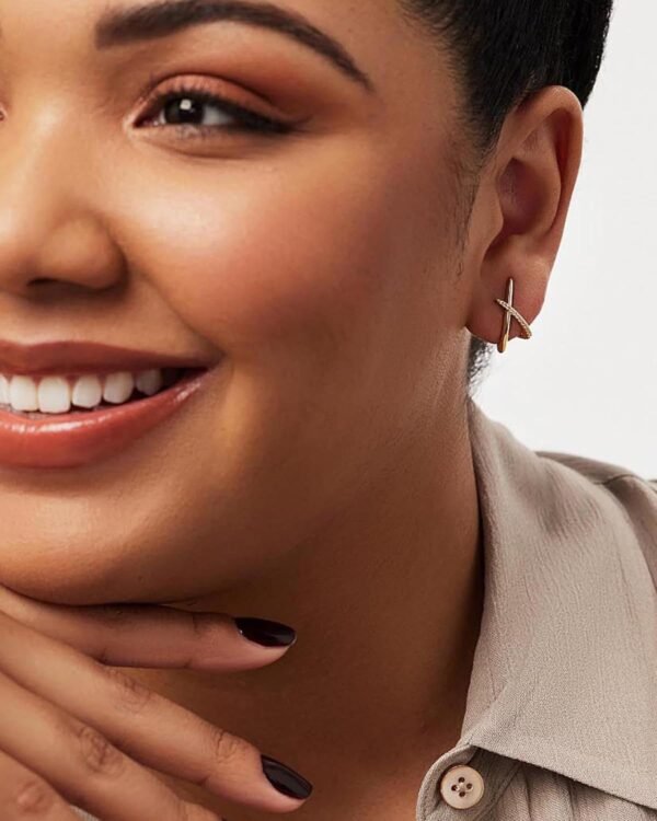 Gold Earrings for Women Trendy,  Gold Stud Earrings Dainty Earrings Simple Minimalist Cubic Zirconia Diamond Gold Earrings Hypoallergenic Earring for Women Gifts